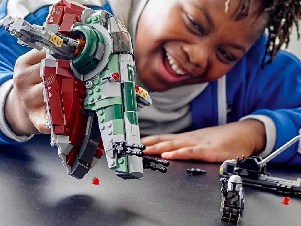 lego star wars boba fett's starship building kit