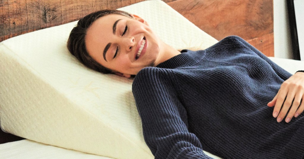 Zuma Foam Wedge Pillow