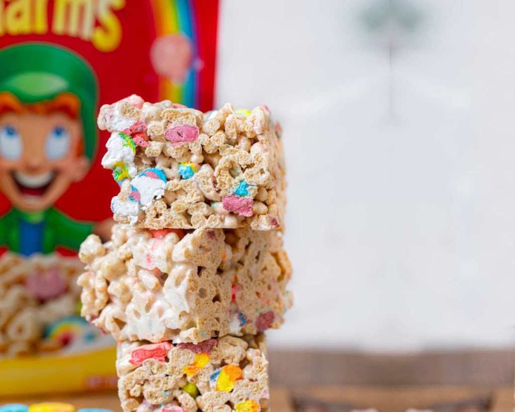 lucky charms bars next to box