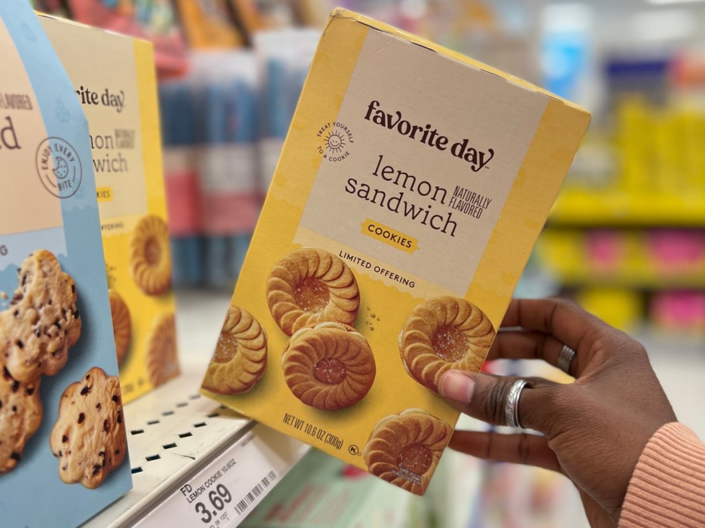lemon cookies on store shelf