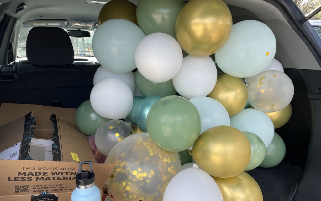 balloon arch in trunk