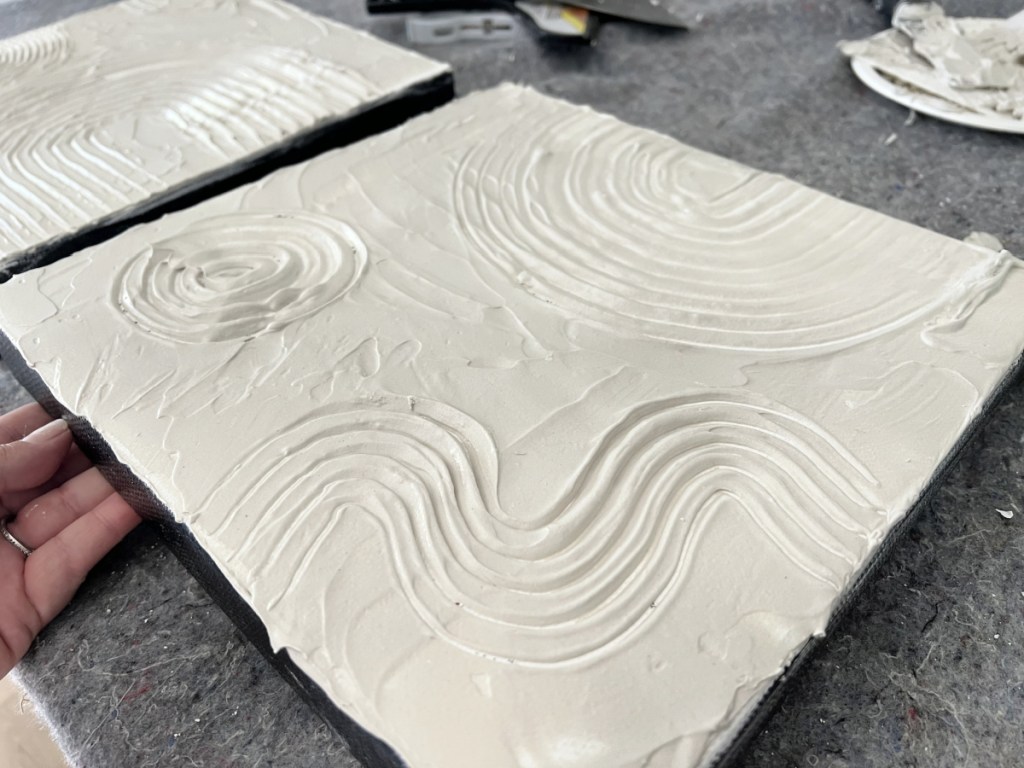 making white textured art