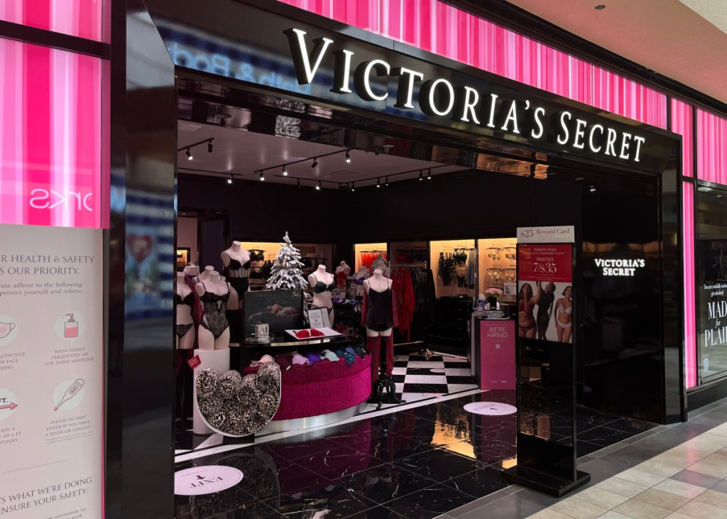 victorias secret store entrance