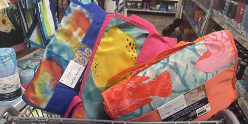 Mainstays Outdoor Blanket w/ Handle Just $7 on Walmart.com (Regularly $14) | It Has Pockets!
