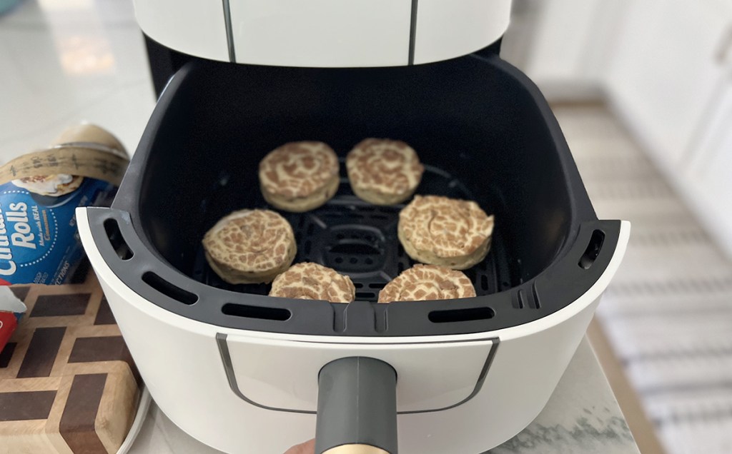 beautiful kitchen appliances air fryer cooking cinnamon rolls