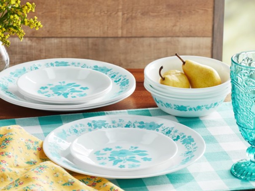 12-Piece Corelle Set