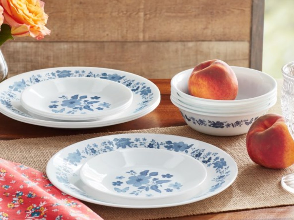 Blue 12-piece corelle set