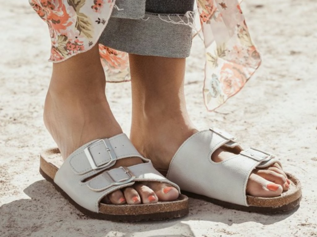 MUK LUKS Women's Marla Sandals