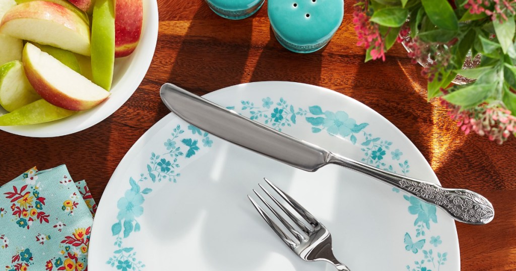 Pioneer Woman Corelle Plate