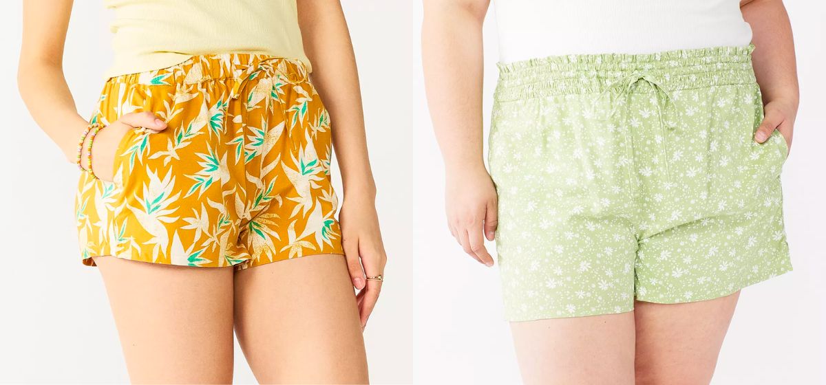 Juniors' Plus Size SO Smocked Shorts