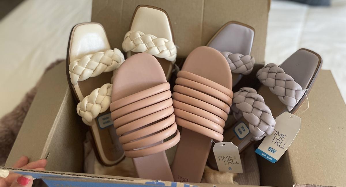 time and tru women's sandals in walmart shipping box