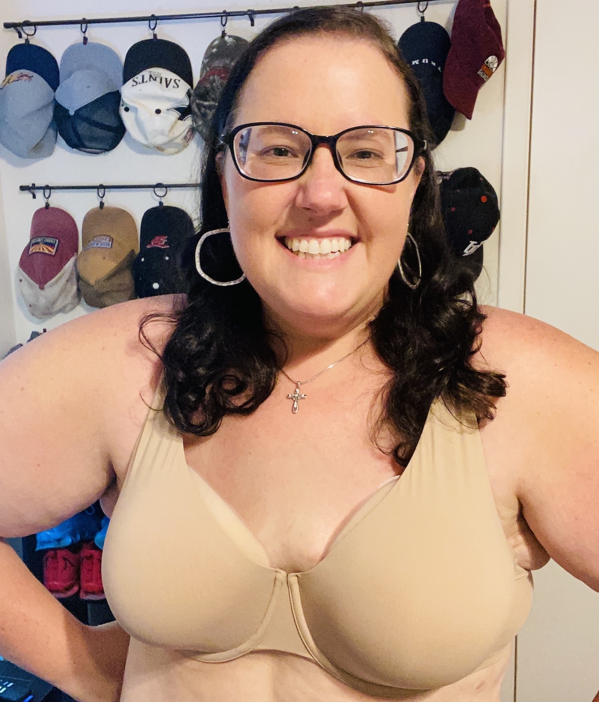 woman wearing nude unlined thirdlove bra