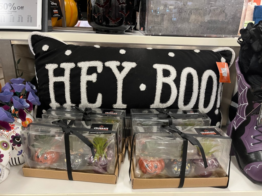 Halloween decor in Kohl's store