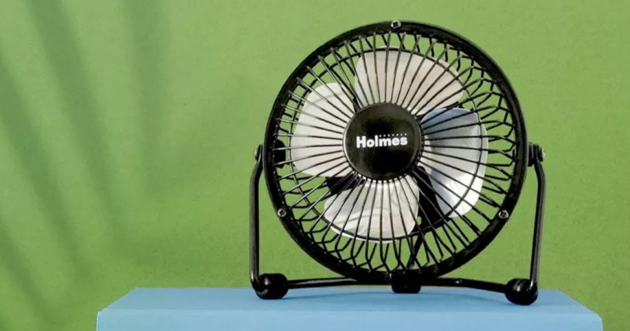 Holmes 4" USB Powered Adjustable Head Personal Desk Fan Black