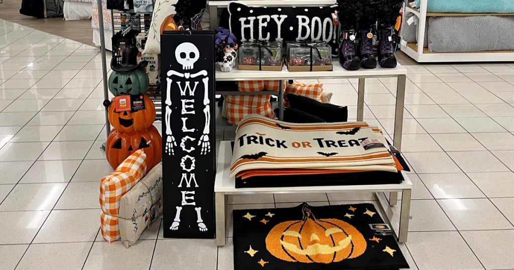 Kohl's Halloween Decor