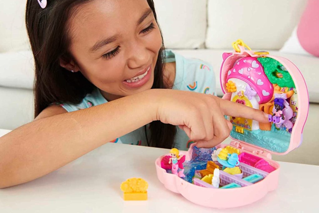Polly Pocket Unicorn Forest