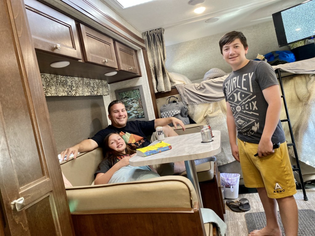 Rent an RV - RV Travel - Family Camping Trip