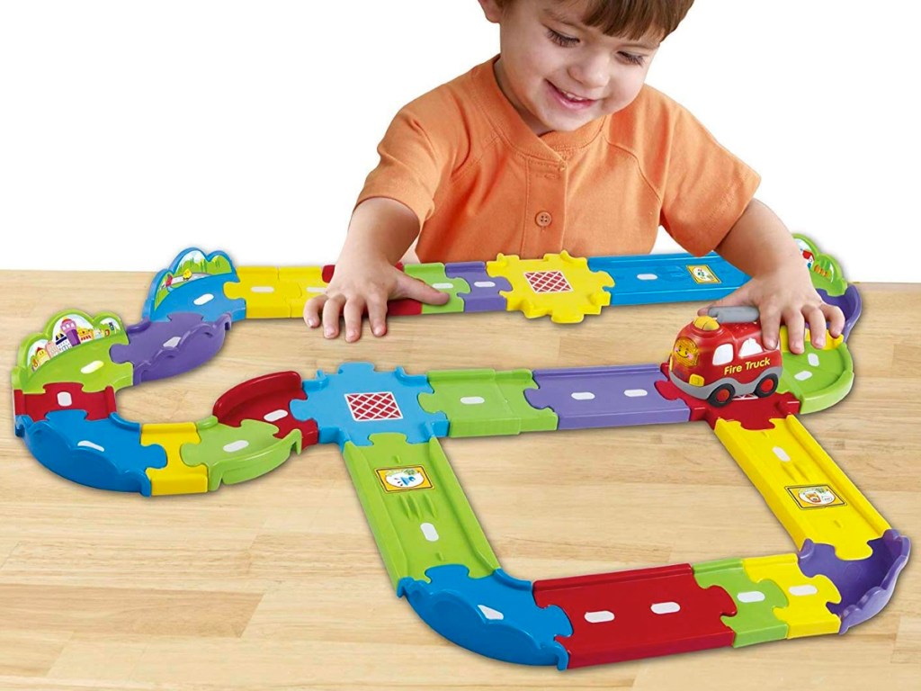 VTech Go! Go! Smart Wheels Deluxe Track Playset