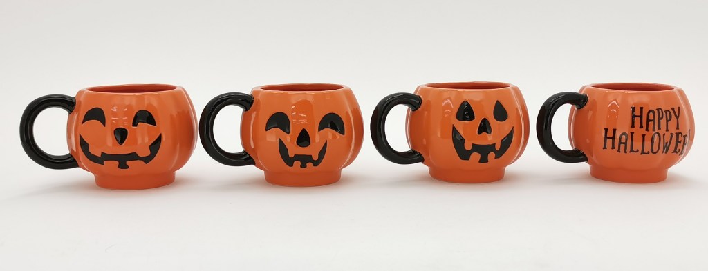 Way to Celebrate! Orange Pumpkin Mug Set of 4