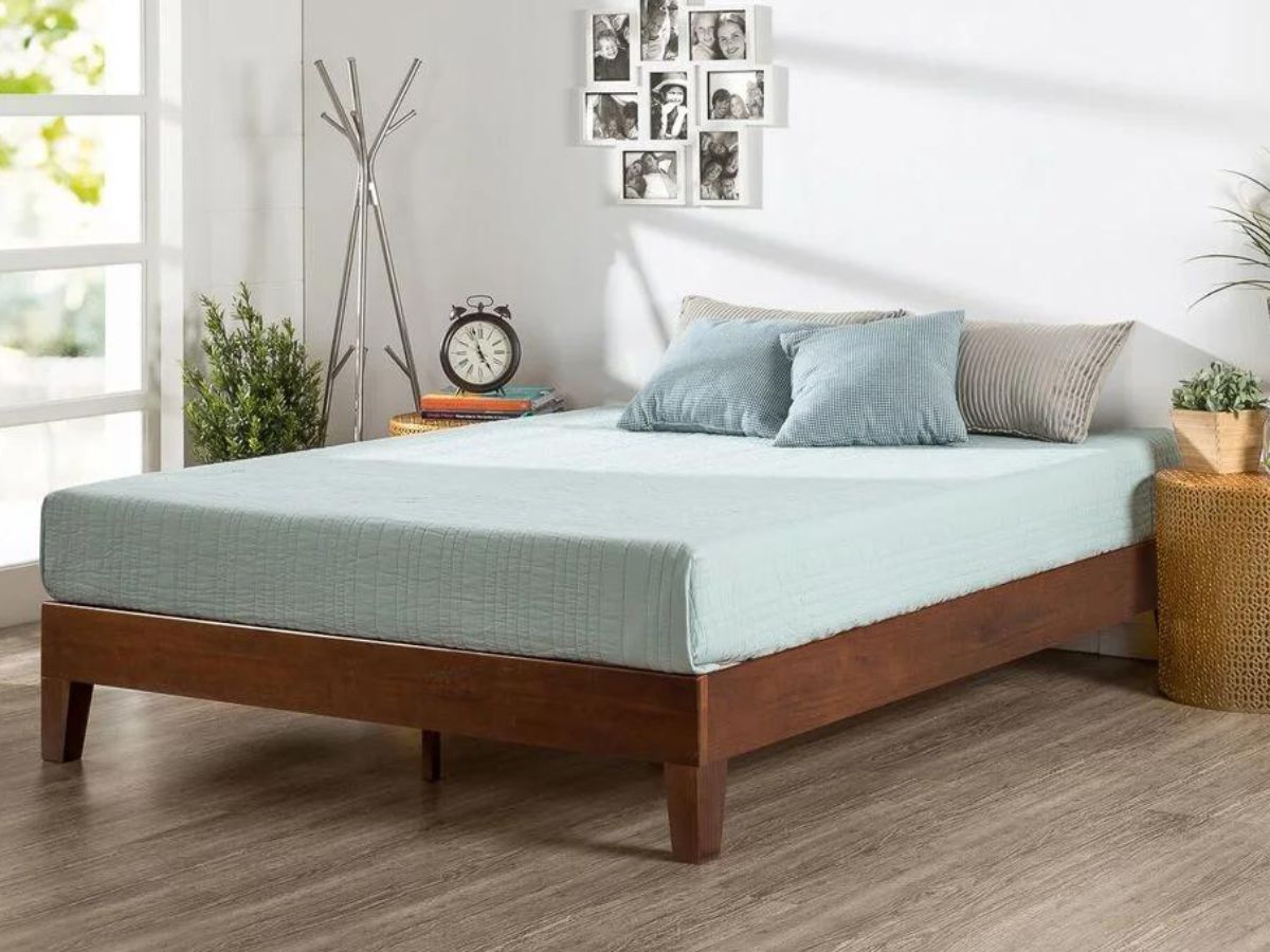 wood platform bed