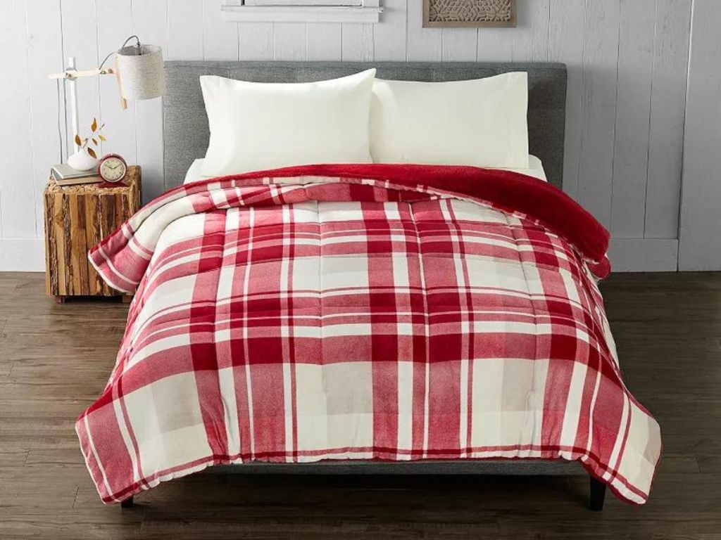 Cuddl Duds Comforter