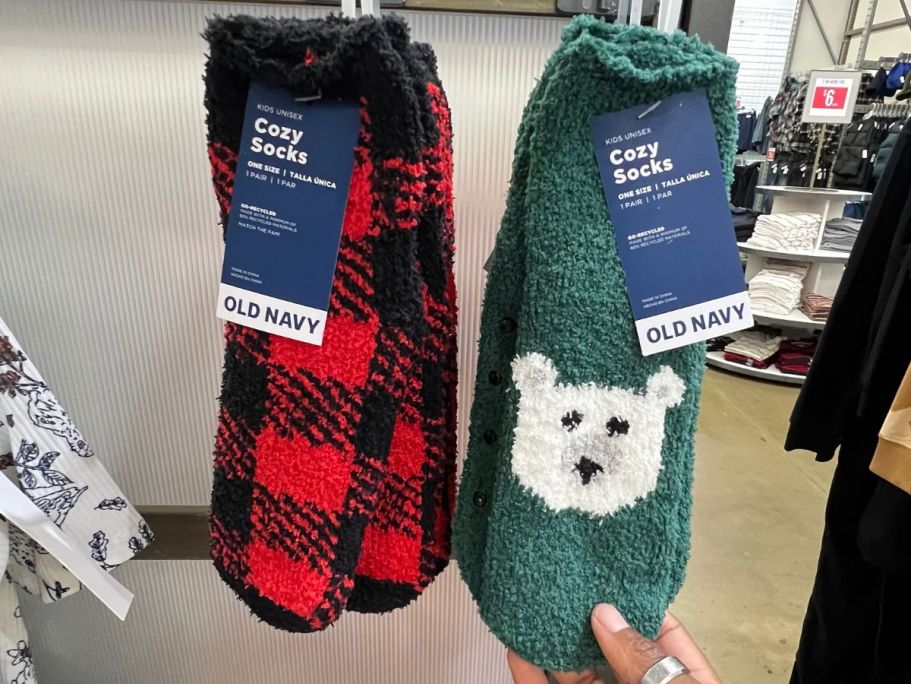 2 pairs of old navy cozy socks