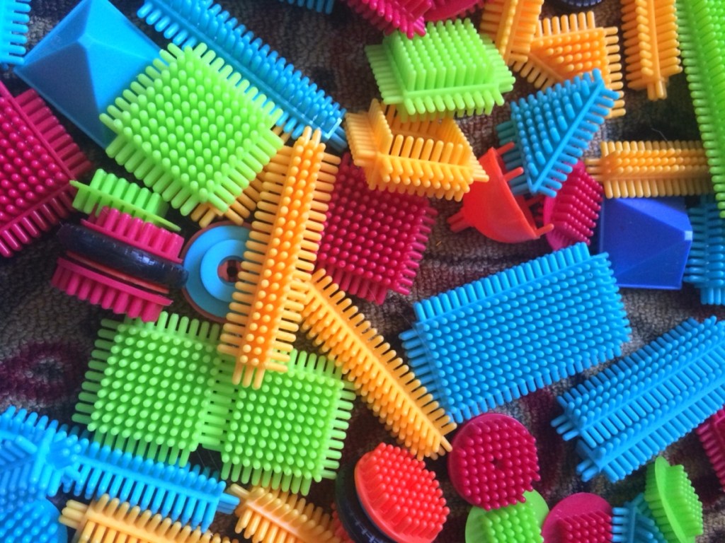 Battat Bristle Blocks 112-Piece Set