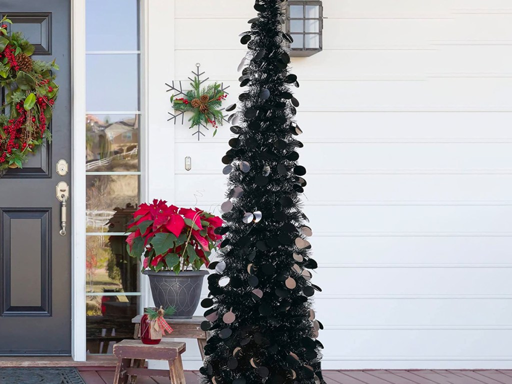 Black Collapsible Tree