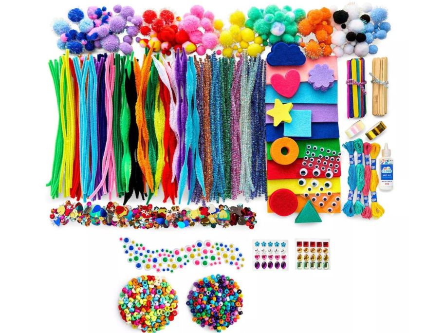 Color Cloud 1000-Piece Premium Craft Case Contents