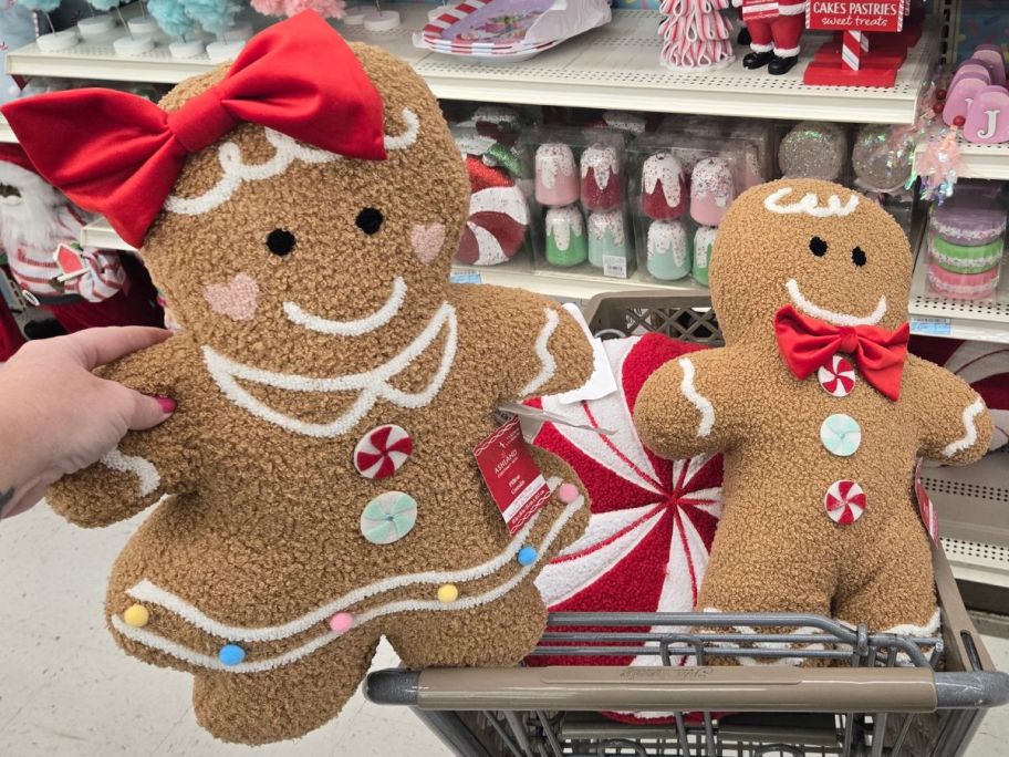 Ashland 18" Gingerbread Girl and Boy Pillows