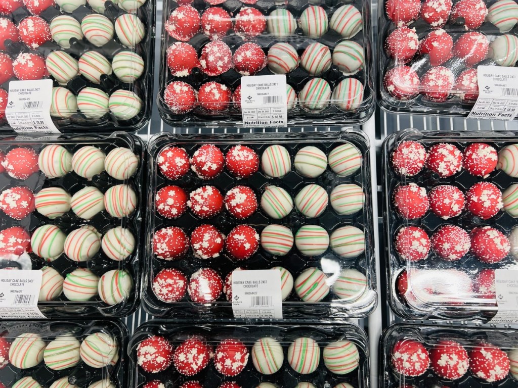 4-Count of Christmas Cake Balls