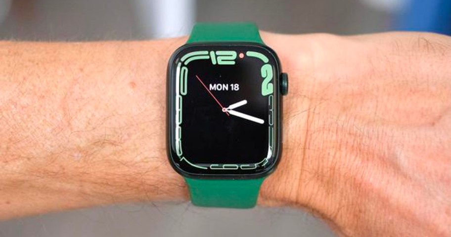 apple watch 7 in green on wrist