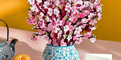 Flower Arrangement Pop-Up Cards from $9.75 on Amazon | Great for Mother’s Day!