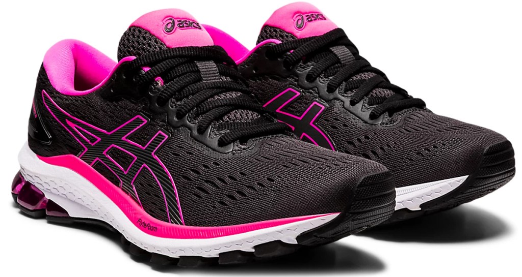 black and pink asics running shoes