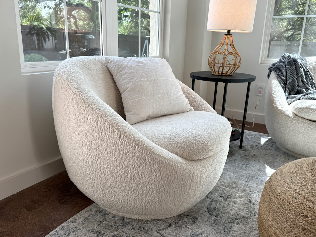 swivel chair from Walmart up close 