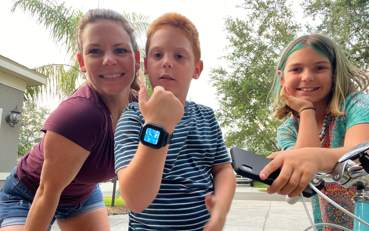 woman and children with the Gabb watch and phone for kids