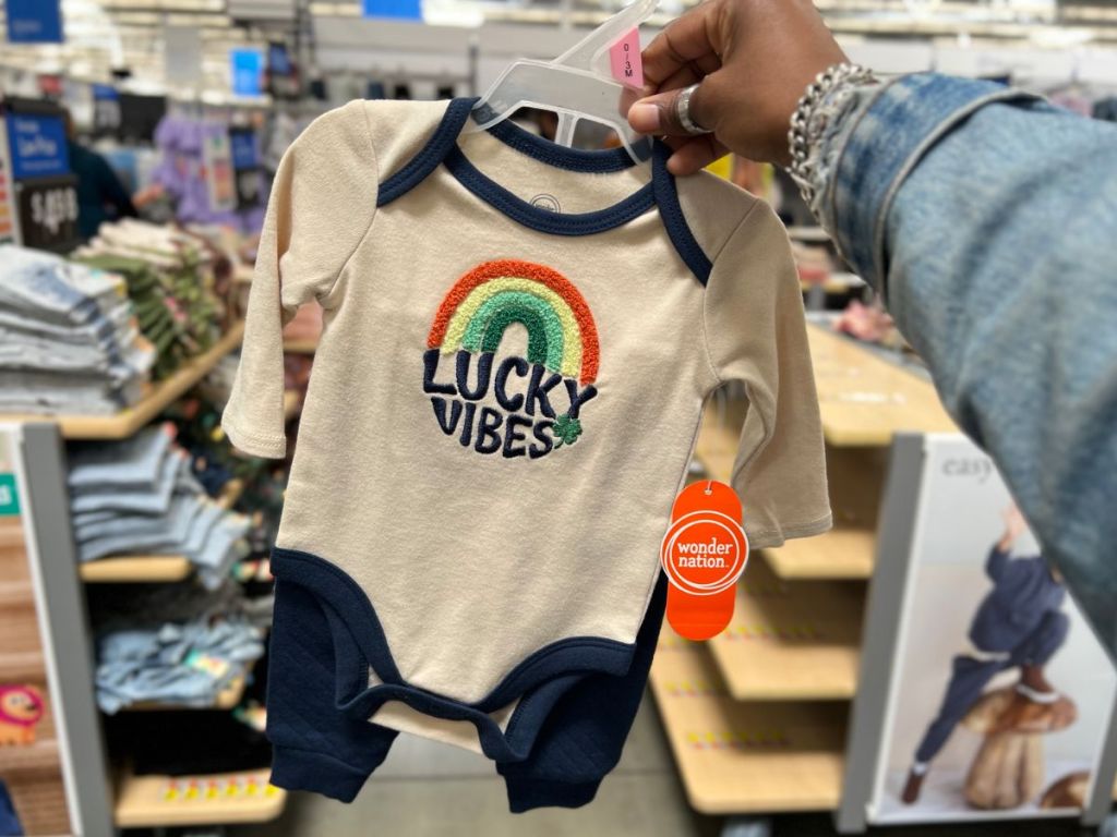 Wonder nation toddler boys lucky vibes set