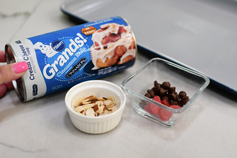 ingredients needed for cinnamon roll bunny food craft