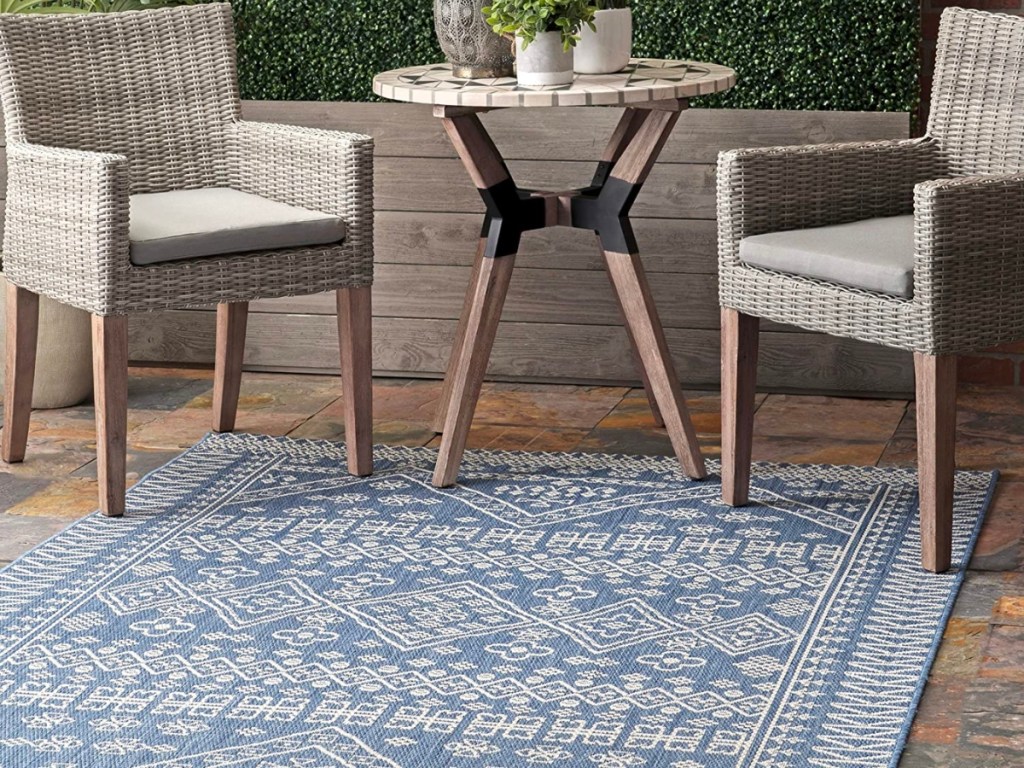 nuLOOM Kandace Tribal Blue Indoor/Outdoor 5'3" x 7'6" Area Rug