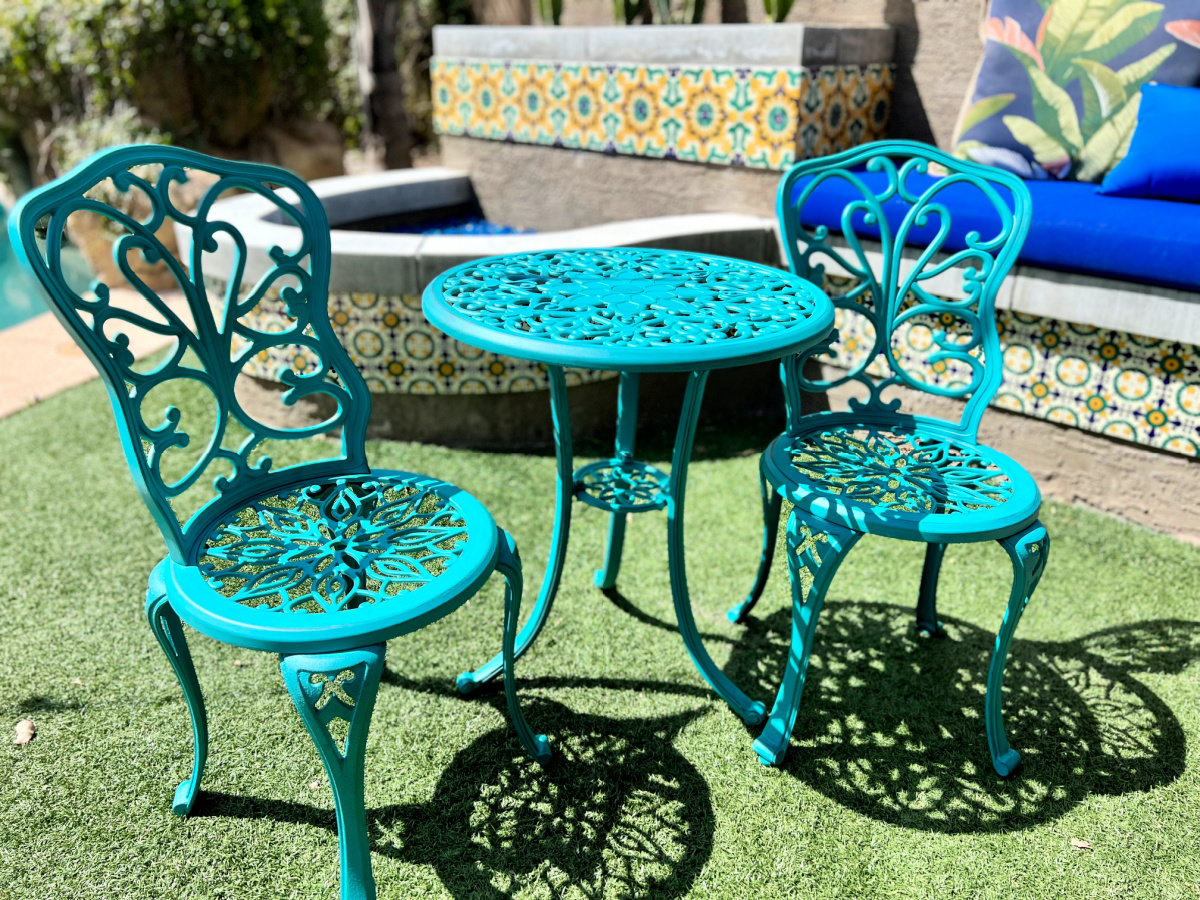 pioneer woman bistro set