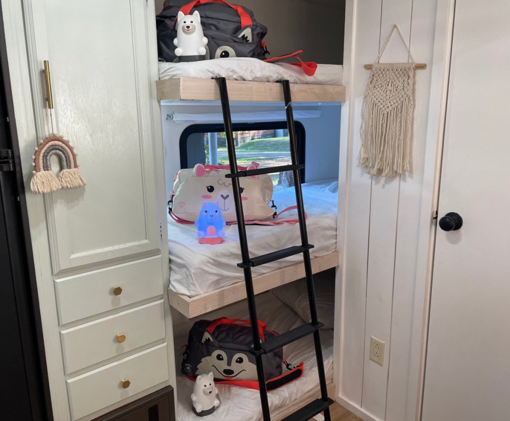 three kids bunk beds in an RVshare