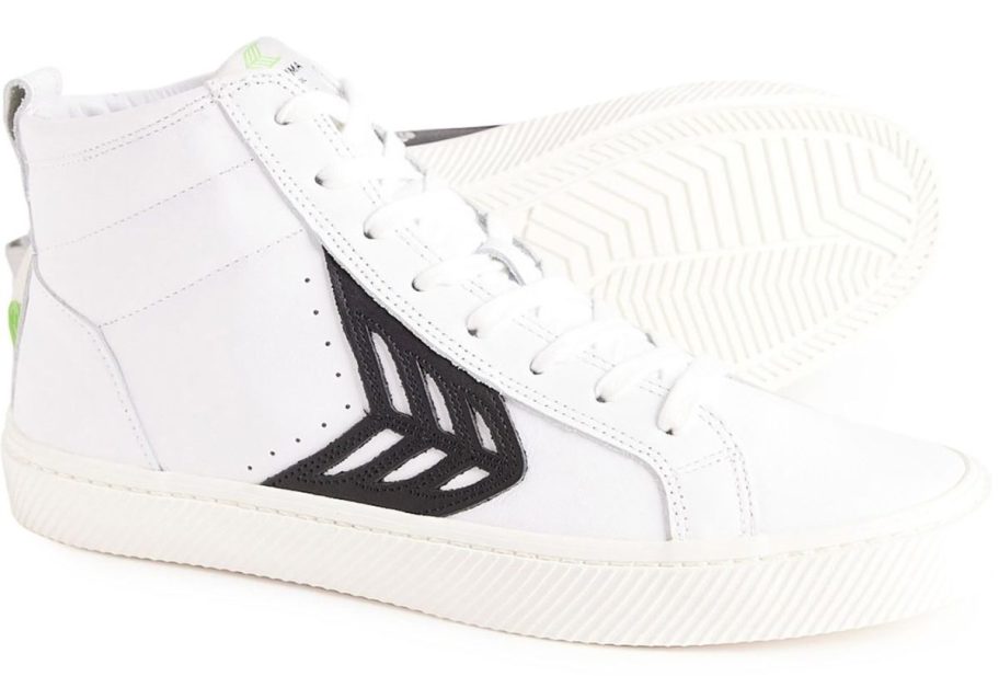 Cariuma Catiba Leather High-Top Sneakers for Men stock image