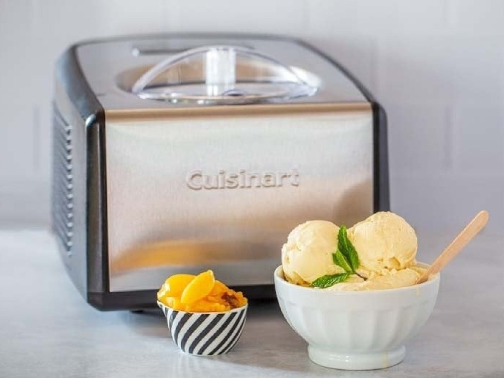 Cuisinart ice cream machine and gelato with those treats in front of it