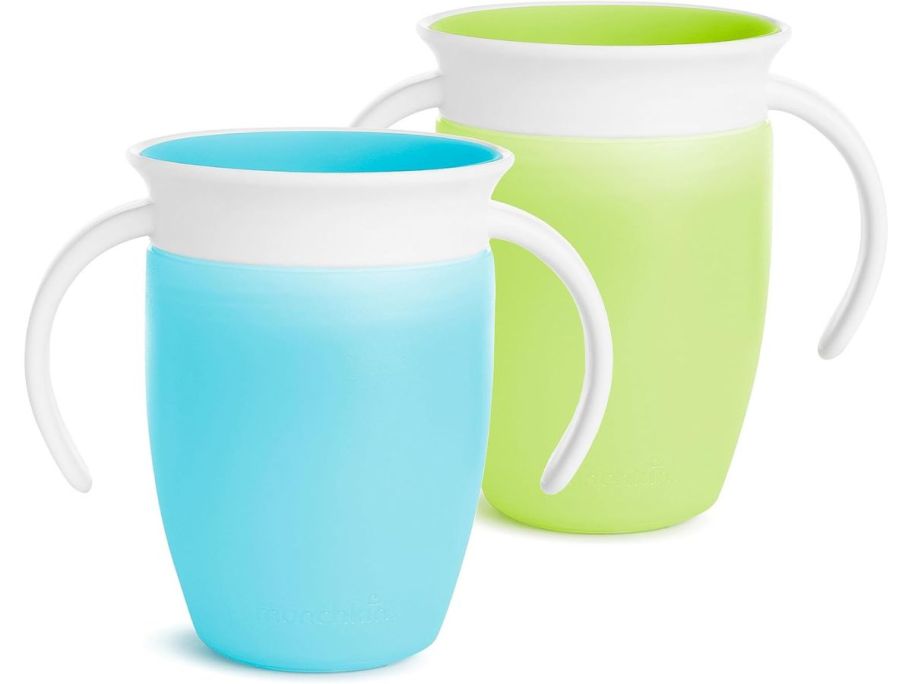 Munchkin Miracle 360 Trainer Sippy Cup w/ Handles 2-Pack stock image