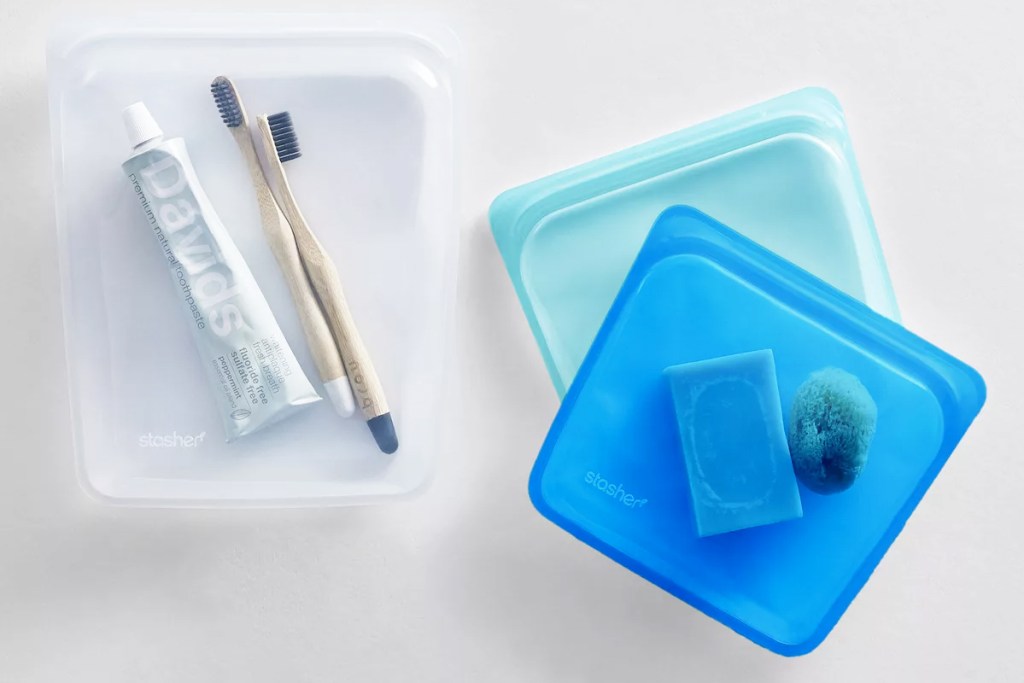clear, teal, and blue stasher bags