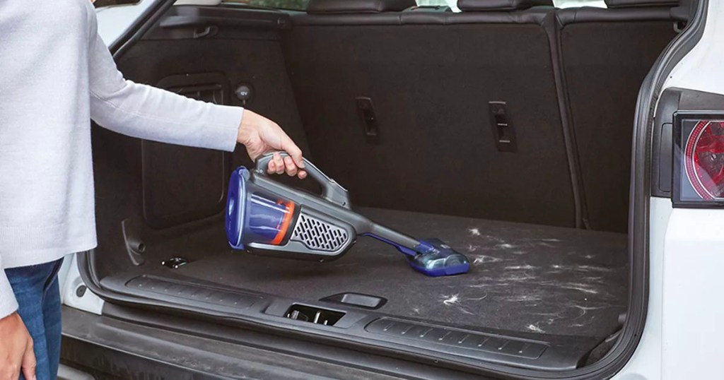 black and decker dustbuster cleaning car trunk