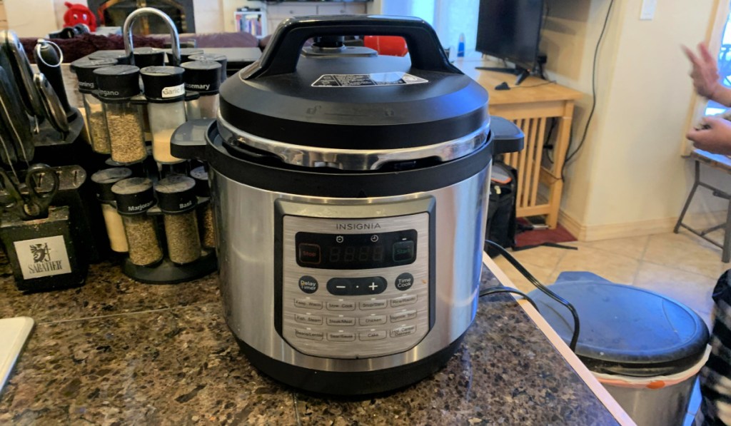 insignia pressure cooker on kitchen counter