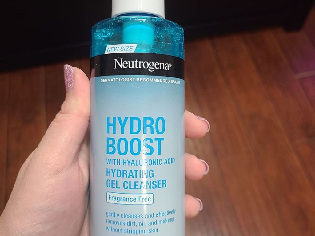 hand holding a Neutrogena Hydro Boost cleanser