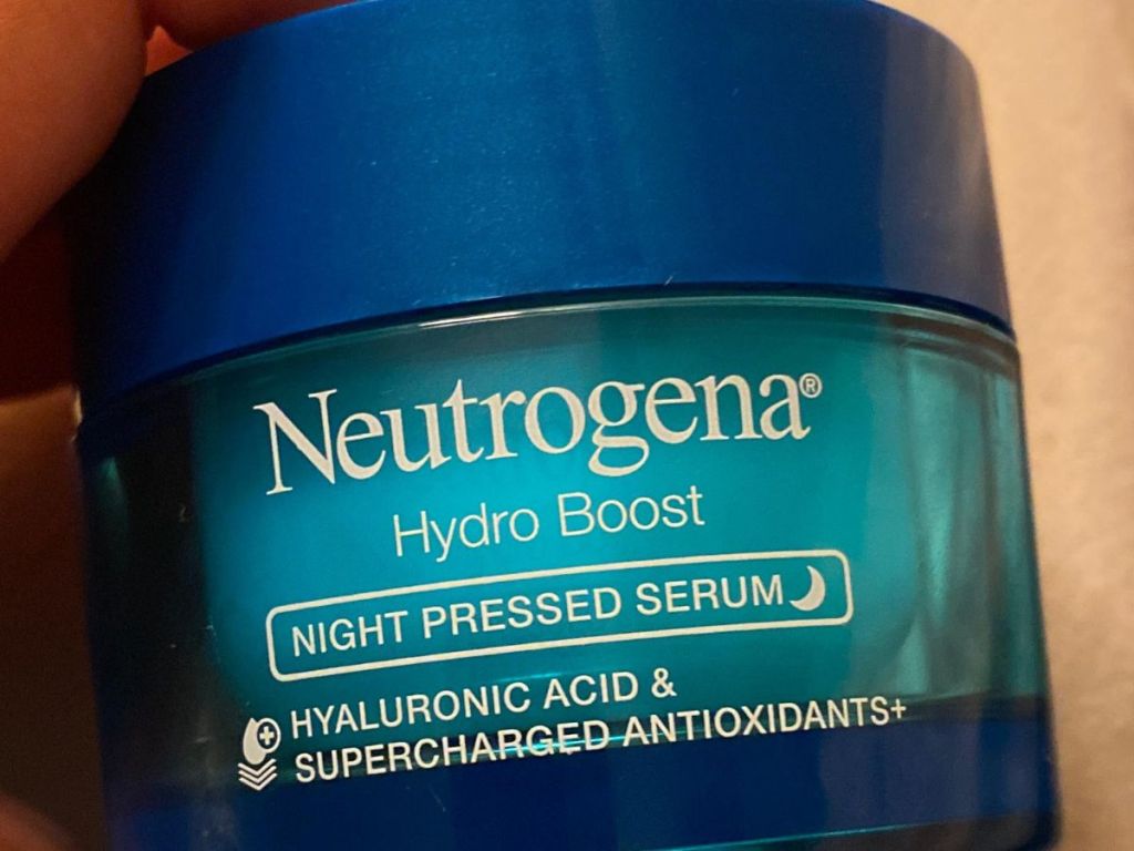 Neutrogena Hydro Boost Night Serum