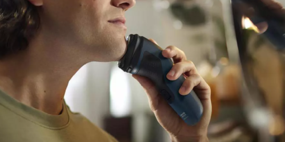 Philips Norelco Cordless Shaver Only $14.99 After Rebate on Kohls.com (Reg. $45)